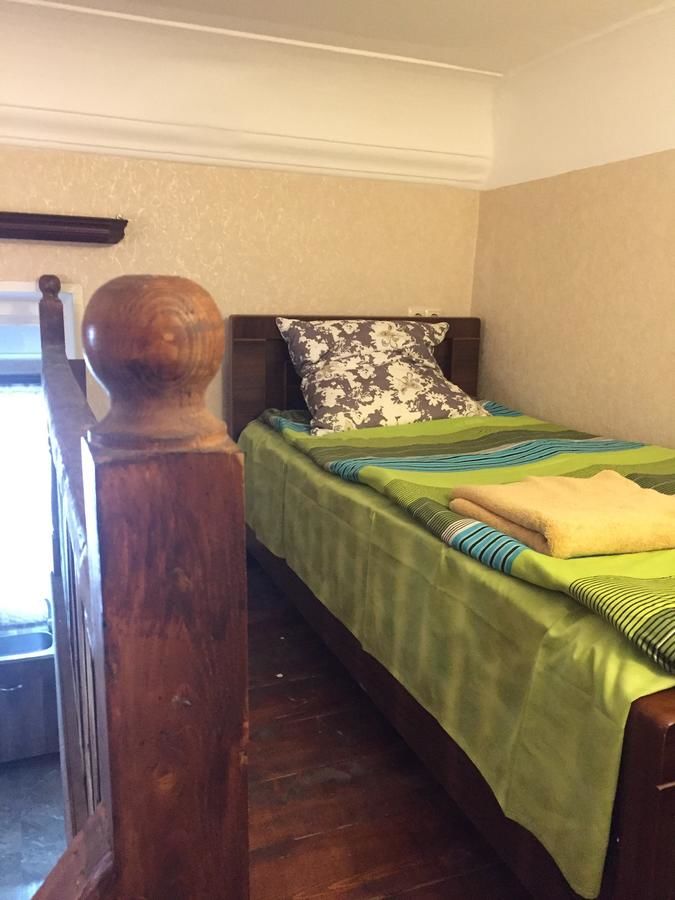 Гостевой дом Guesthouse nearby Rooms Hotel tbilisi Тбилиси